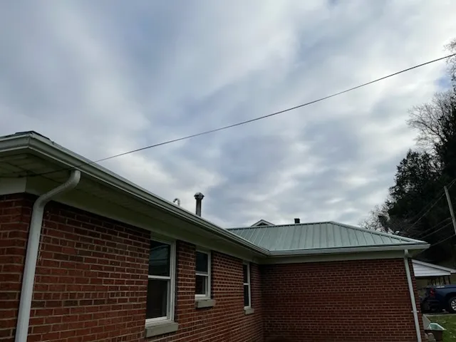 Gutter Cleaning & Guards